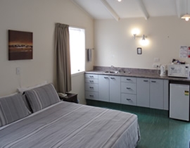 one-bedroom unit which can accommodation 4 people